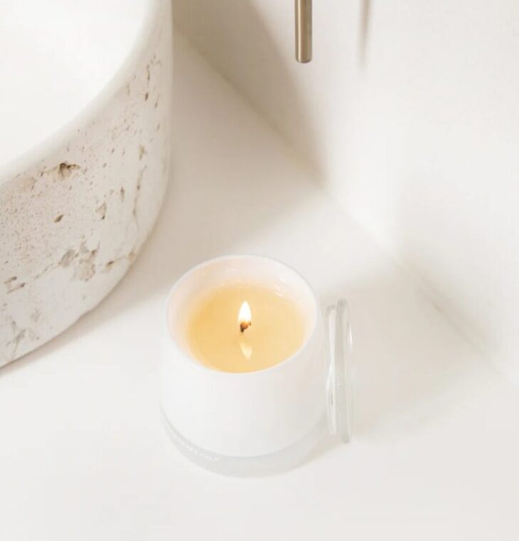 therapy - Soothe Peony & Petitgrain
Scented Candle