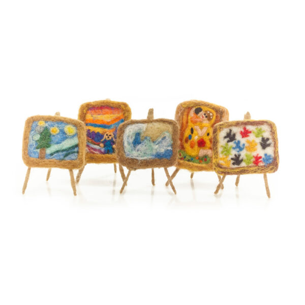 Felt so good - Handmade Felt Marvellous Masterpieces Standing Art Decoration