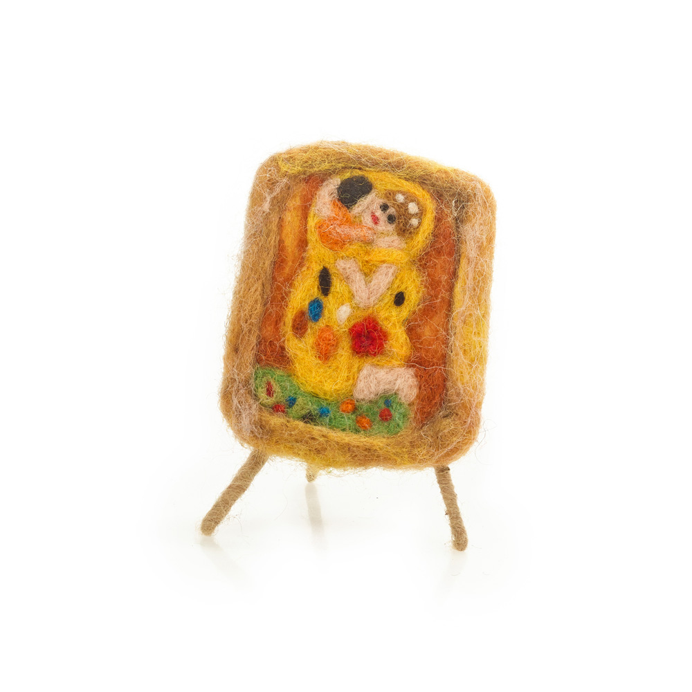Felt so good - Handmade Felt Marvellous Masterpieces Standing Art Decoration - Image 6