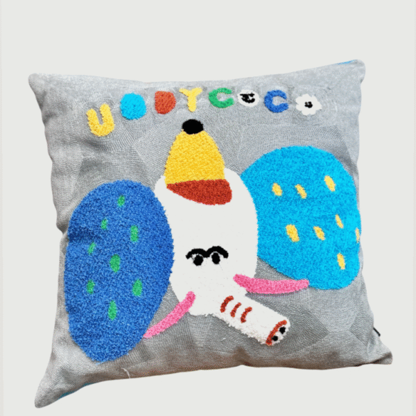 Square Throw Pillow elephant