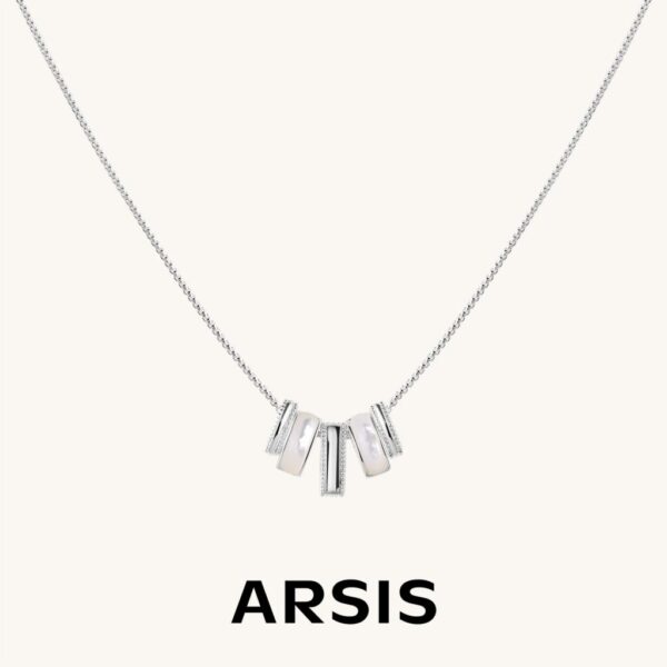 ARSIS- Margaret Mother-of-Pearl Necklace