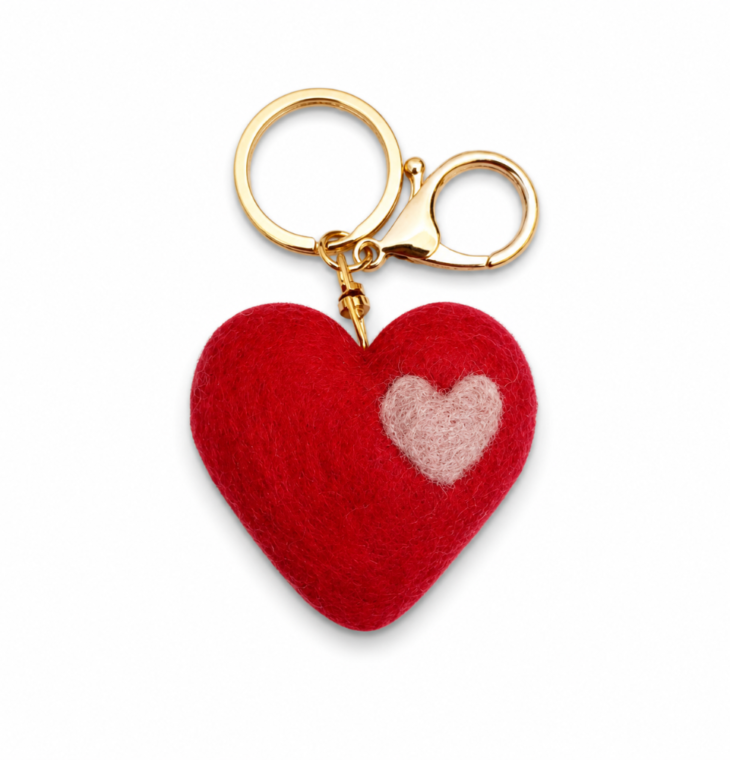Home Dweller-Felt Heart Keychain - Red