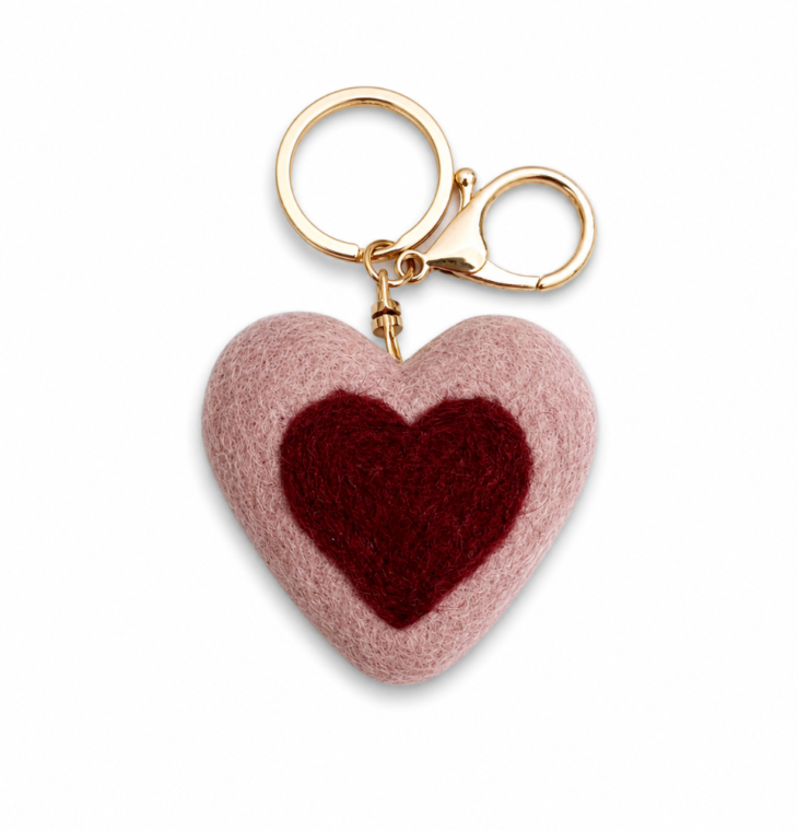 Home Dweller- Felt Heart Keychain - Pink